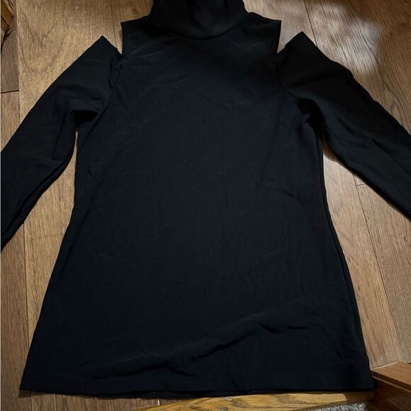 Boston Proper Black Long Sleeve Cold Shoulder Turtleneck Top M - Picture 1 of 9